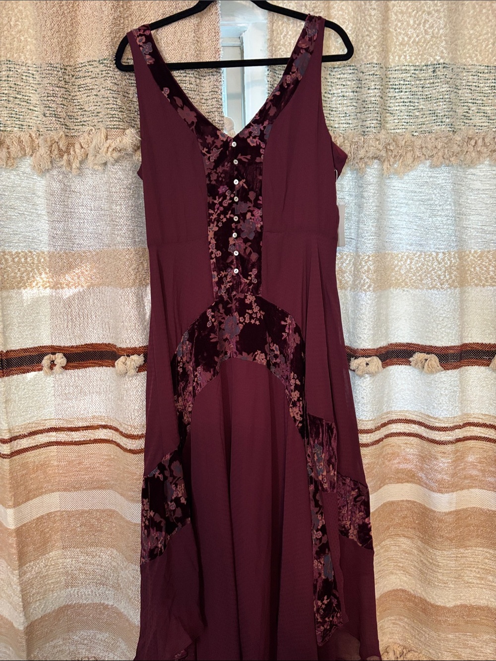 Women's Burgundy Floral Velvet-Trim Maxi Dress
